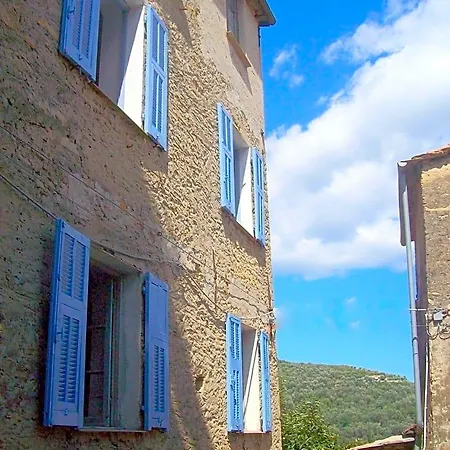 Couette-café Ududemà 3*